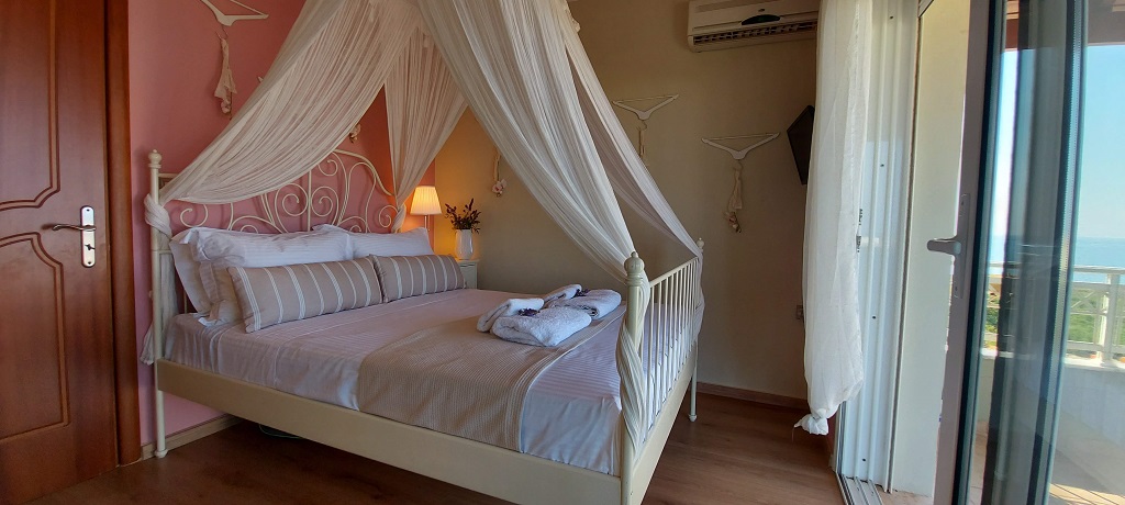 Crystal Villas